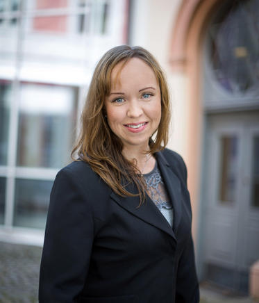 NRK Buskerud: «Et nytt mentorprogram skal hjelpe innvandrere med høy utdannelse»