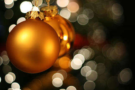 En fredfylt jul og et fremgangsrikt nytt år ønskes deg og dine