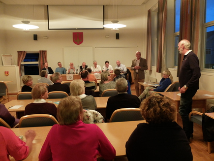 Valgdebatt i Svelvik